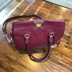 FLASH SALE ONLY 1 !! Michael Kors Burgundy Handbag